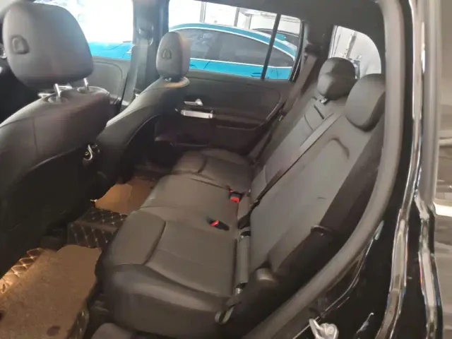 Mercedes-Benz GLB-Class — Фото автомобиля 16