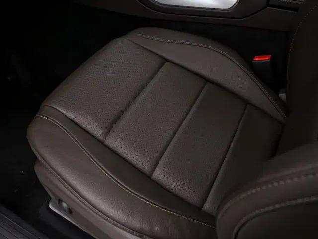 Mercedes-Benz GLE-Class — Фото автомобиля 16