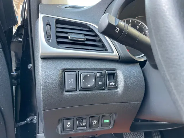 Nissan Sylphy — Фото автомобиля 12