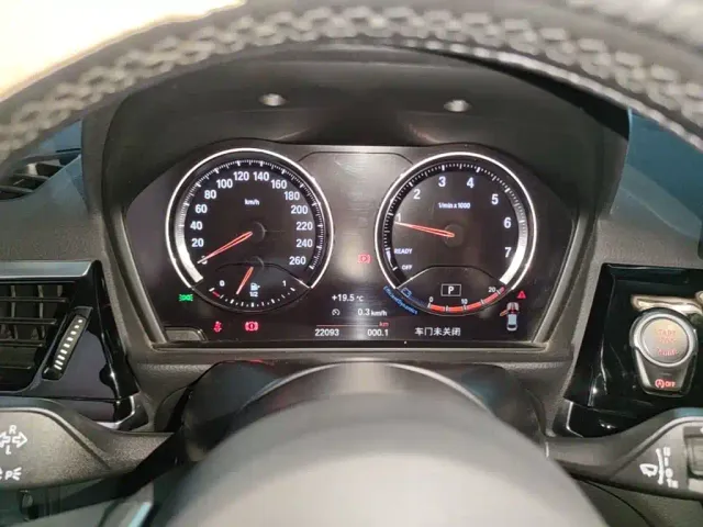 BMW 1 Series — Фото автомобиля 11