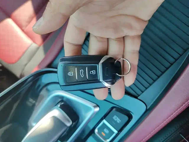 Dongfeng Fengshen AX7 — Фото автомобиля 8