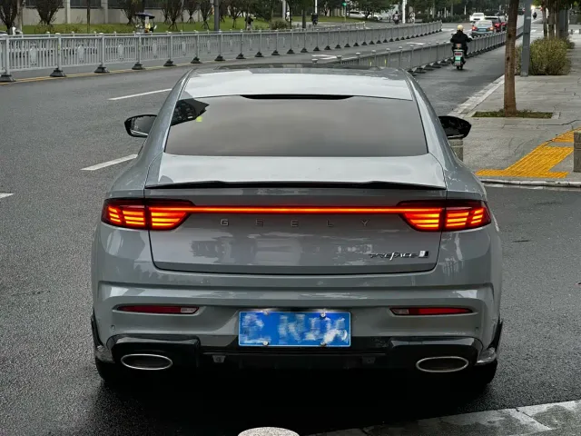 Geely Xingrui — Фото автомобиля 10