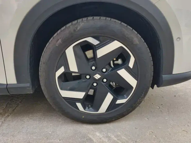 Baojun Yunhai — Фото автомобиля 6