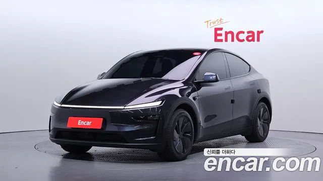 Фотография автомобиля — Tesla Model Y