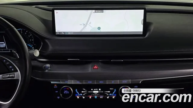 Genesis G80 Бензин 2.5 турбо AWD — Фото автомобиля 18