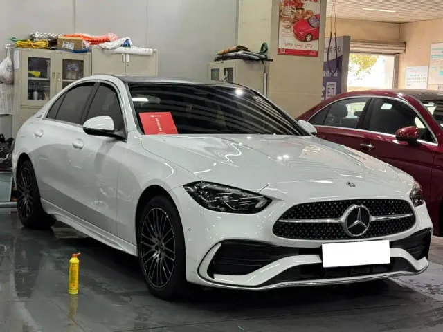 Mercedes-Benz C-Class — Фото автомобиля 3