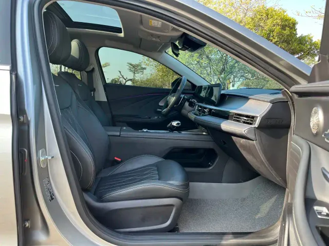 Chery Arrizo 8 — Фото автомобиля 12