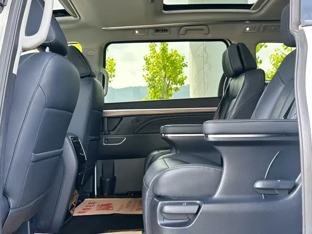 GAC Trumpchi M8 — Фото автомобиля 6