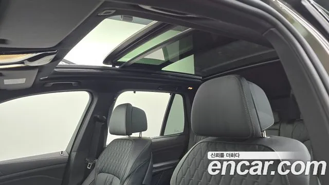 BMW X5 xDrive 40i M Sport — Фото автомобиля 16