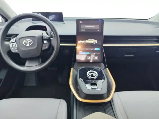 Toyota bZ3 — Фото автомобиля 12