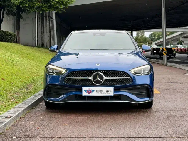 Mercedes-Benz C-Class — Фото автомобиля 2