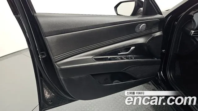 Hyundai Avante CN7 — Фото автомобиля 13