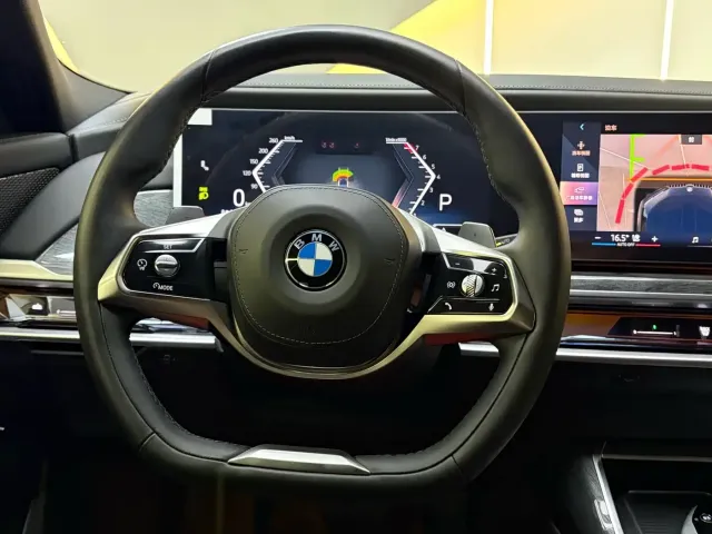 BMW BMW 7 Series 2023 Model 740Li Premium Luxury Package — Фото автомобиля 24