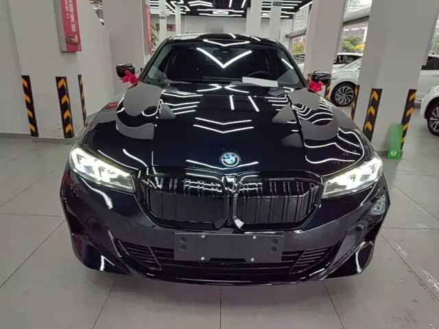BMW i3 — Фото автомобиля 2