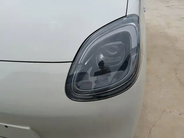 Wuling Hongguang Mini EV — Фото автомобиля 23