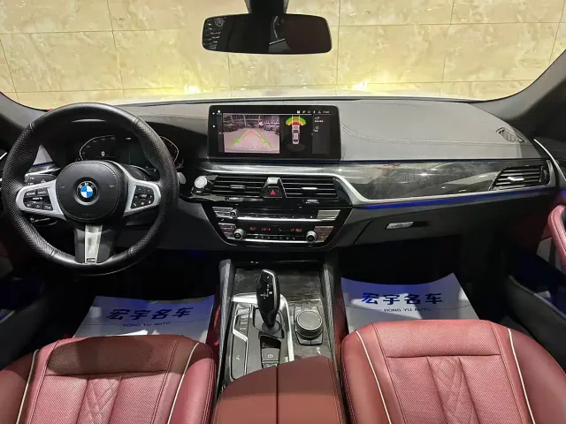 BMW 5 Series — Фото автомобиля 8