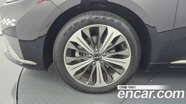 Kia K8 K8 Hybrid — Фото автомобиля 5