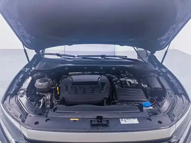 Volkswagen Passat — Фото автомобиля 9