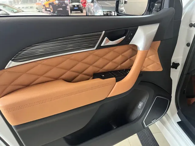 Haval H9 — Фото автомобиля 7