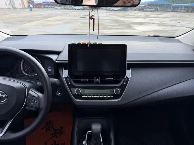 Toyota Corolla — Фото автомобиля 11