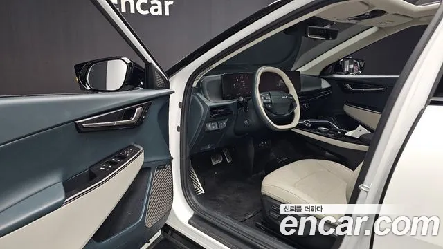Kia EV6 — Фото автомобиля 3