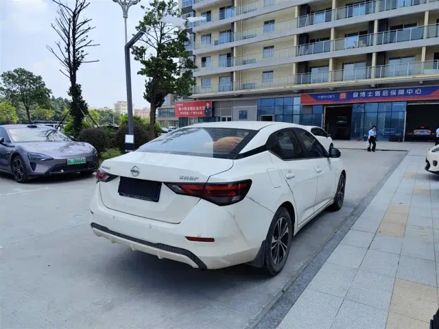 Nissan Sylphy — Фото автомобиля 9