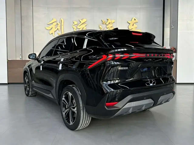 Geely Galaxy L7 — Фото автомобиля 15
