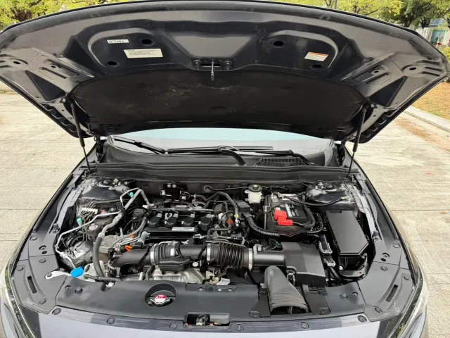 Honda Accord — Фото автомобиля 20