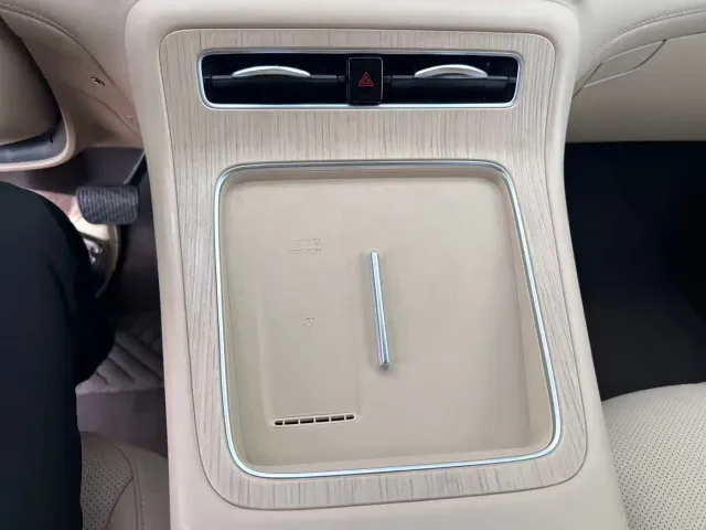 Shangjie SUV — Фото автомобиля 28