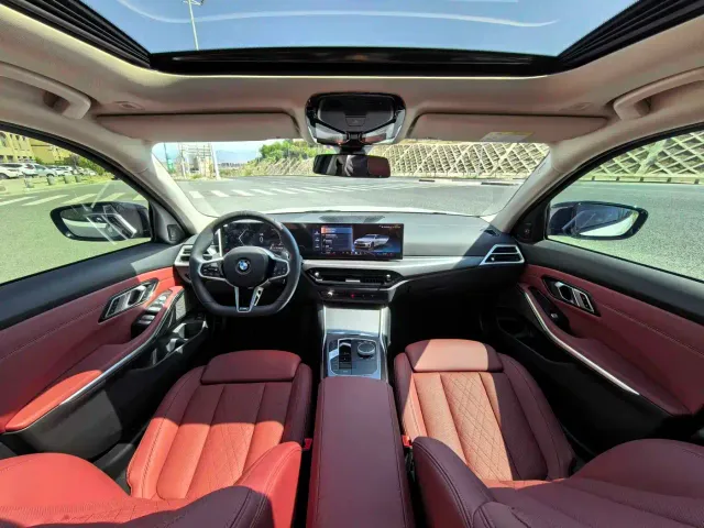 BMW 3 Series — Фото автомобиля 12