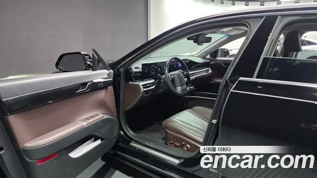 Hyundai Grandeur GN7 — Фото автомобиля 10