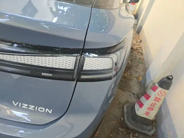 Volkswagen ID.7 Vizzion — Фото автомобиля 7