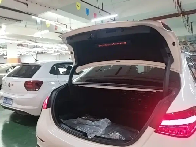 Mercedes-Benz C-Class — Фото автомобиля 18