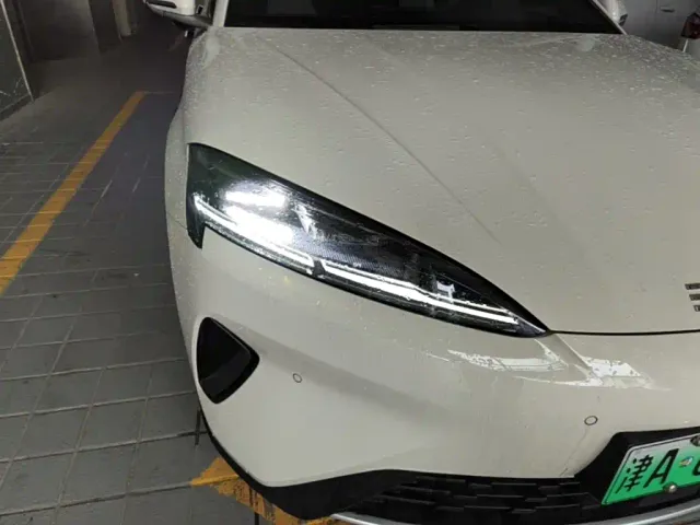 BYD Seal 07 DM-i — Фото автомобиля 10