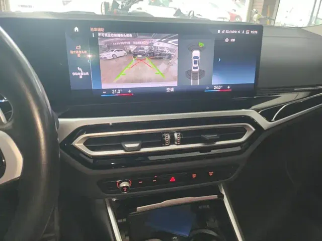 BMW 3 Series — Фото автомобиля 12