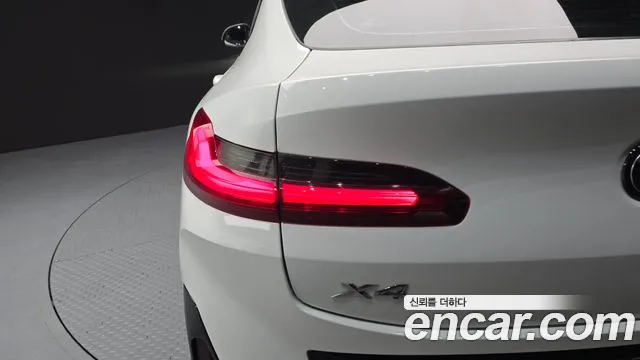 BMW X4 xDrive20i M Sport Pro — Фото автомобиля 23
