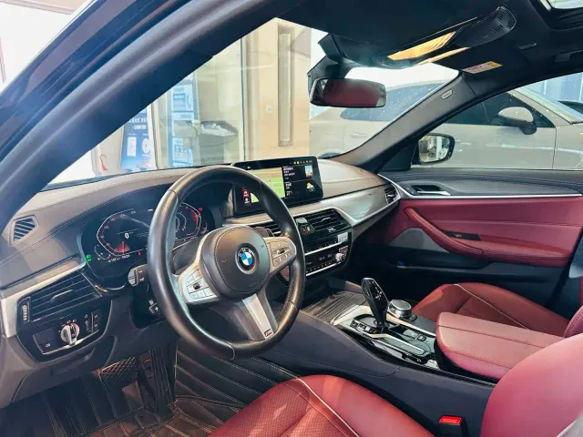 BMW 5 Series — Фото автомобиля 4