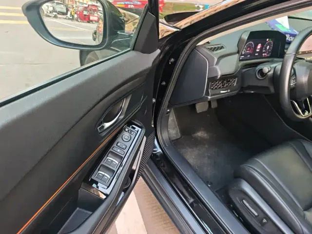 Honda Accord — Фото автомобиля 12