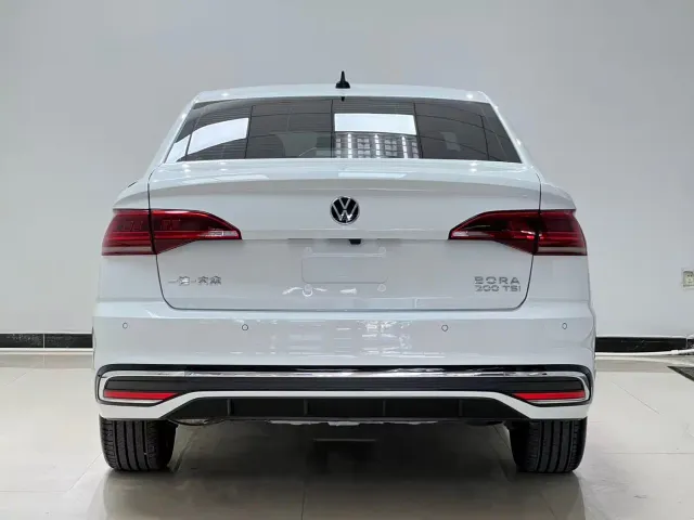 Volkswagen Bora — Фото автомобиля 5