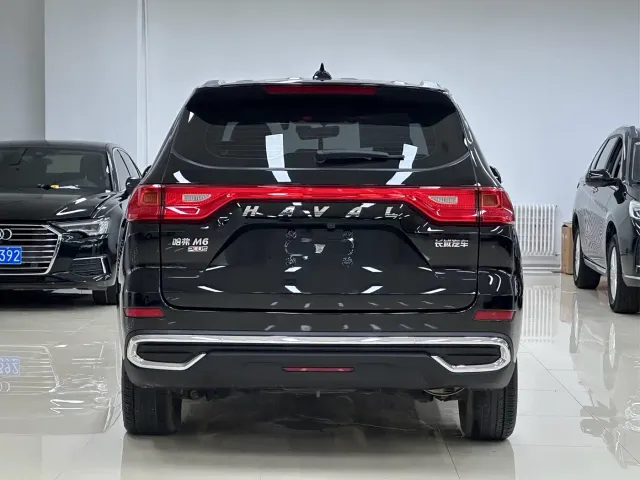 Haval M6 — Фото автомобиля 4