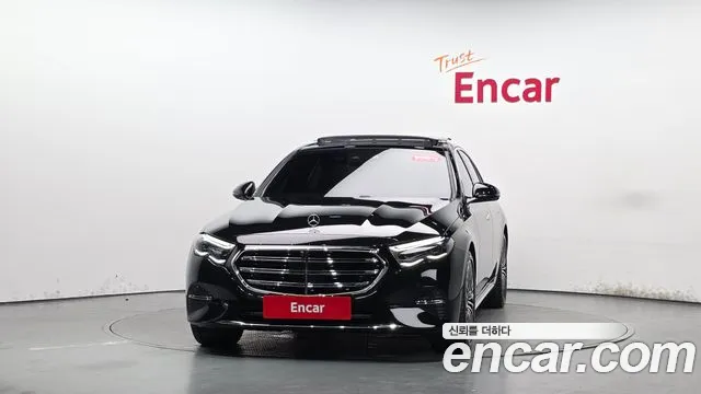 Mercedes-Benz E-Class W214 — Фото автомобиля 2