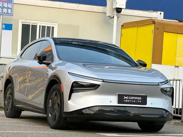 XPeng XPeng G7 2025 702 Ultra Long Range Max — Фото автомобиля 3