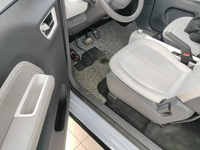 Wuling Hongguang Mini EV — Фото автомобиля 15