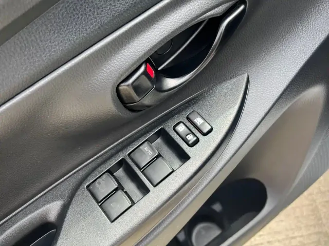 Toyota YARiS L Zhi Xiang — Фото автомобиля 7