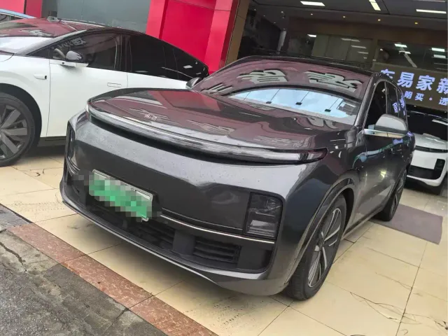 Фотография автомобиля — Li Auto L8