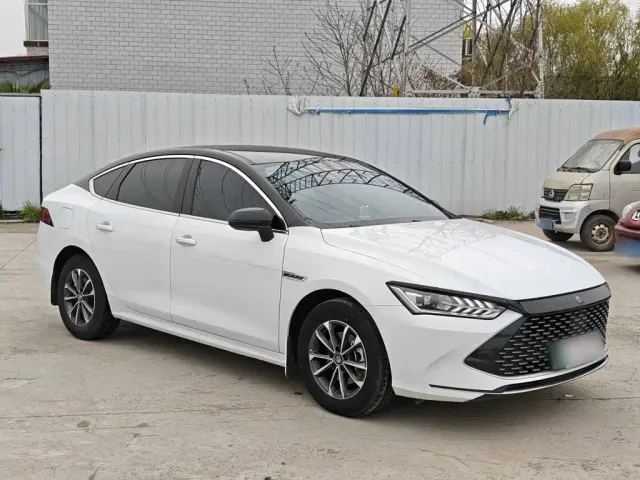 BYD Qin PLUS — Фото автомобиля 20