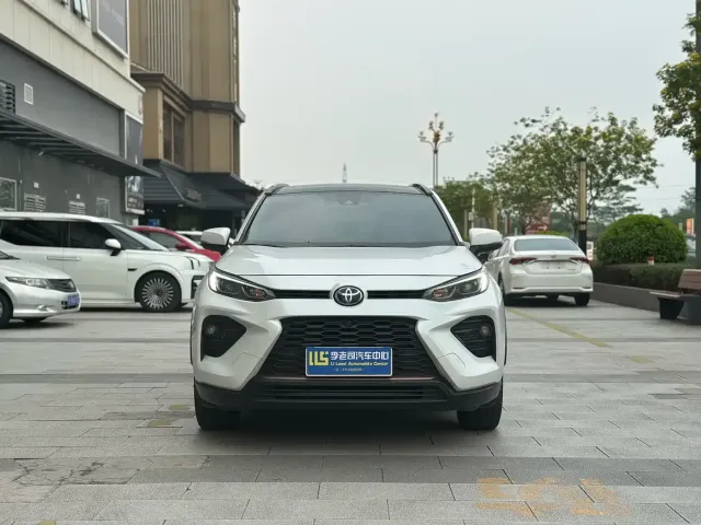 Toyota Wildlander — Фото автомобиля 2