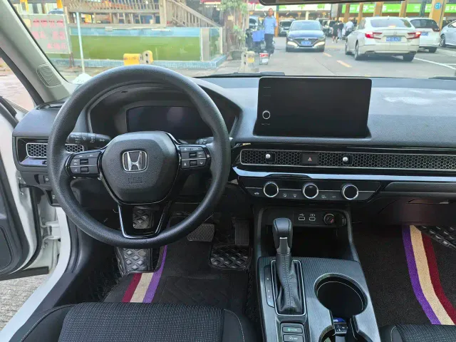 Honda Civic — Фото автомобиля 12