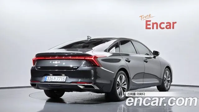 Kia K8 Hybrid — Фото автомобиля 2
