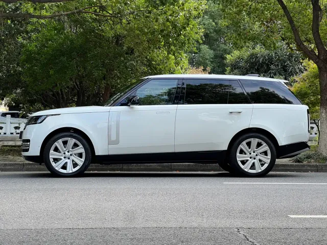 Land Rover Range Rover — Фото автомобиля 7